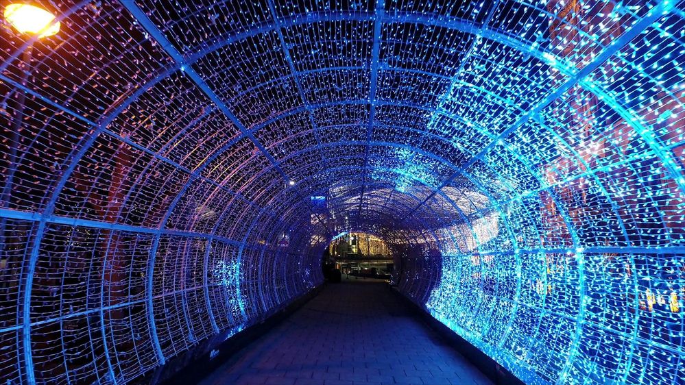 Lighting tunnel.jpg