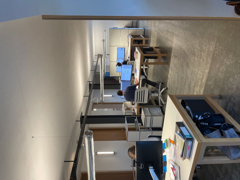 Büro3.JPG