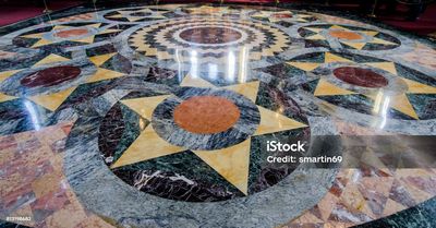 istockphoto-813198682-1024x1024.jpg