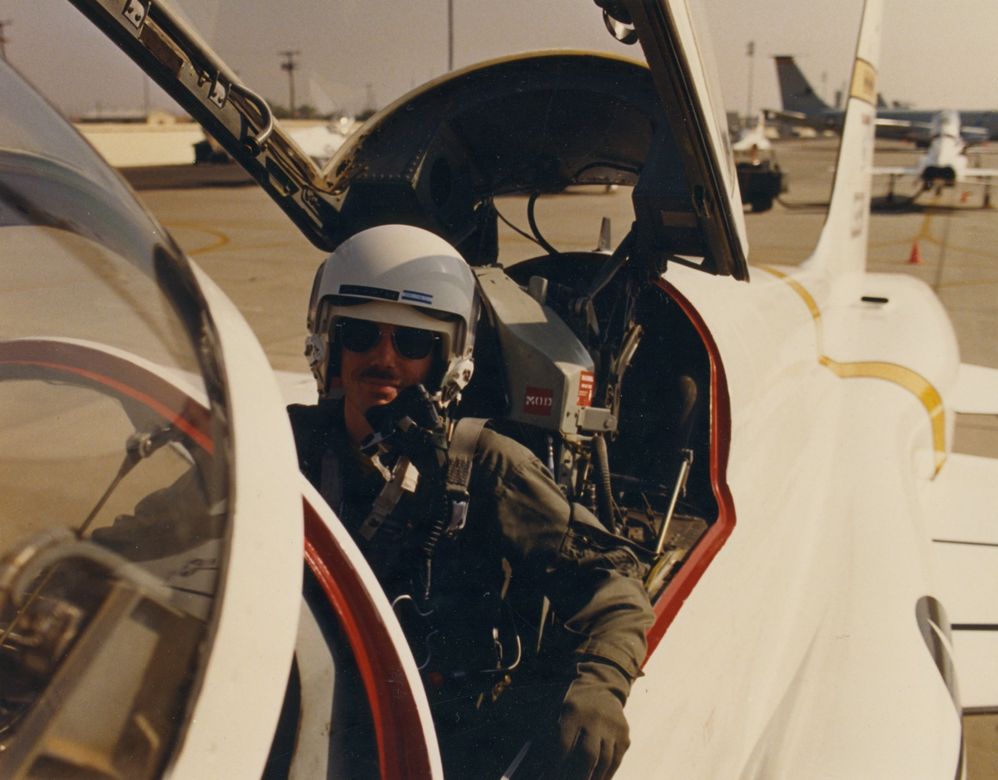 Me in T-38.jpg