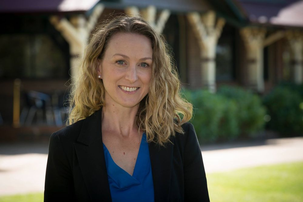 Kate professional work pic 2016.jpg