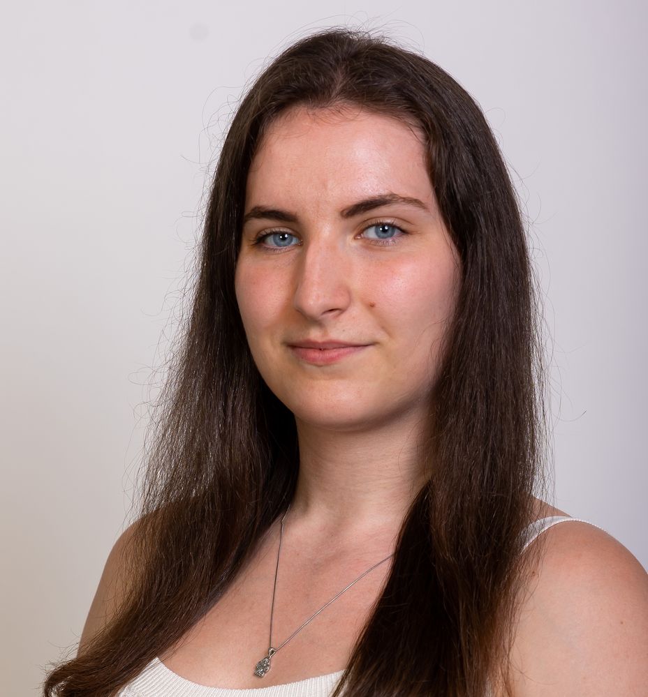 ZBori_business portrait.jpg