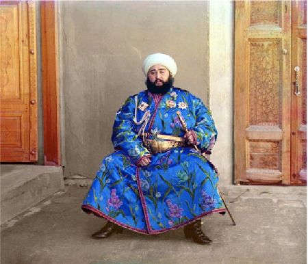 Emir of Bukhara 1911.jpg