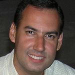 Mauricio04-2x2.jpg