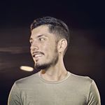 Profile (Gui Guerrieri)